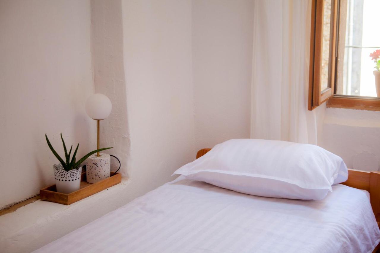 Amarilis Rooms グロジュニャン エクステリア 写真